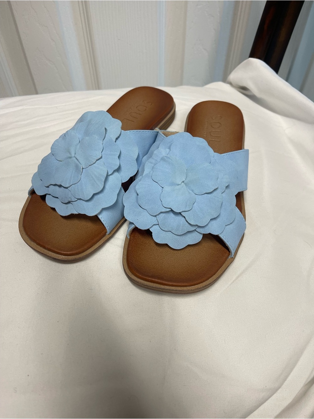 Natural Soul Baby Blue Floral Slide Sandals for Women Size 6.5